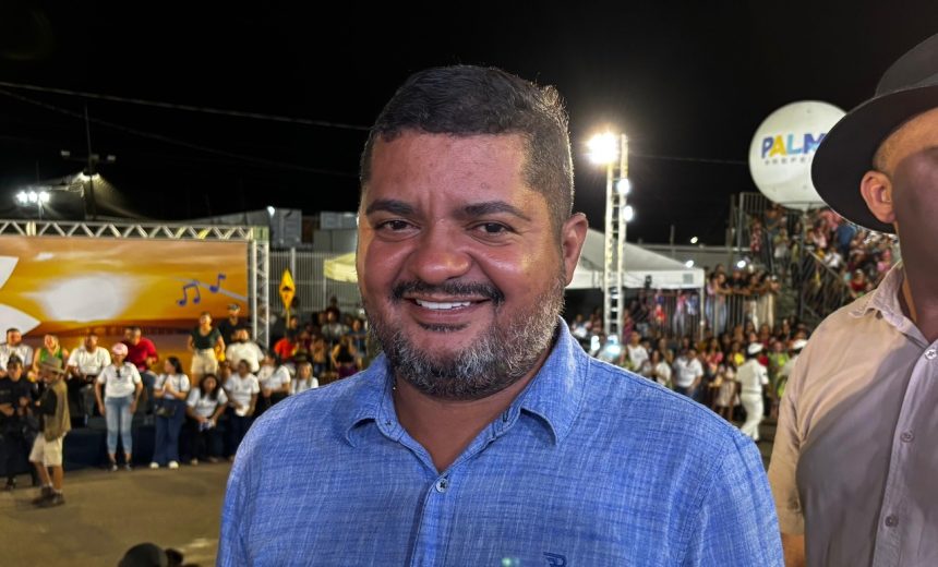 Vereador Balaio prestigia tradicional desfile cívico e militar em Taquaralto que homenageia os 36 anos da Capital
