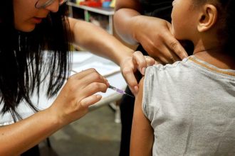 Mutirão de vacinação e pesagem para beneficiários do Bolsa Família em Araguaína será realizado em cinco UBS aos sábados; confira locais