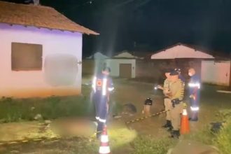 Jovem é morto com pauladas, pedradas e facadas após ser derrubado de moto em Araguaína