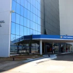 Justiça bloqueia R$ 2,8 bilhões de investigados por fraudes contra aposentados em operação do INSS