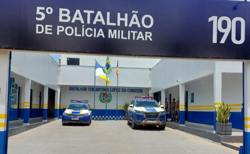 PM prende dois suspeitos de roubo após rastreamento de celular em Porto Nacional