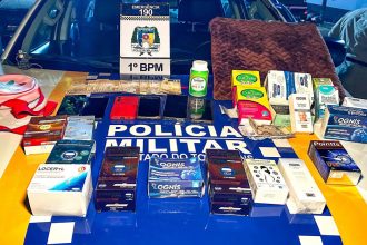 Mulheres venezuelanas e colombiano são presos por furtar farmácias em Palmas; produtos somam R$ 20 mil