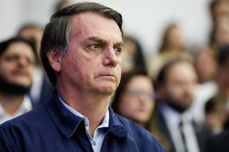 PF conclui investigação e indica Bolsonaro, Carlos e Ramagem por espionagem e obstrução de Justiça; entenda