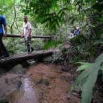Morte de brasileira na Indonésia expõe riscos de trilhas mal planejadas e reforça alerta para segurança; confira as dicas de segurança