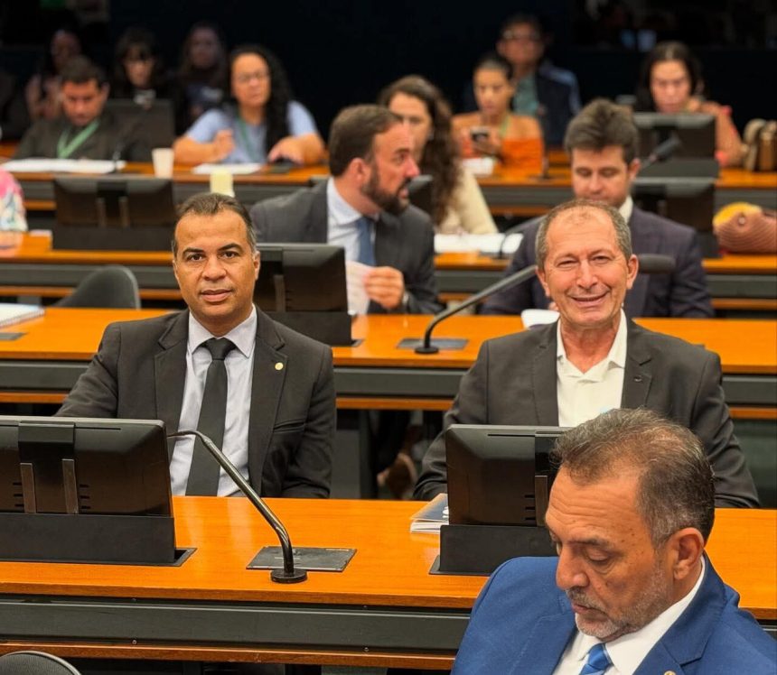 Vereador Pastor Manoel Bomfin destaca atuação de Filipe Martins na defesa dos brasileiros contra aumento do IOF