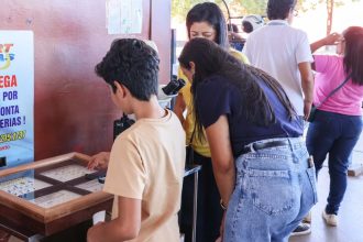 Ação educativa sobre malária e outras doenças alerta viajantes no Terminal Rodoviário de Palmas; veja detalhes