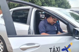 Tocantins reforça orientação a taxistas após nova regra do Inmetro que muda verificação dos taxímetros