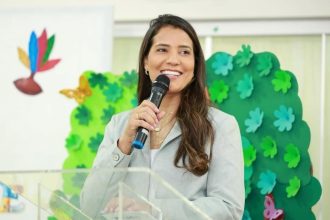 Débora Guedes celebra posse de mais de 1.200 aprovados no concurso da Educação de Palmas; “hoje é um dia histórico”