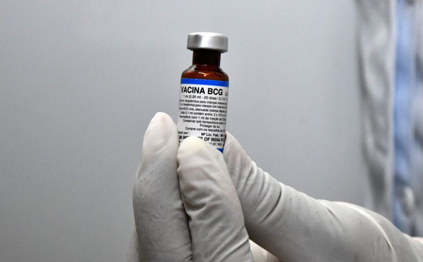Tocantins supera meta de vacinação com BCG e celebra proteção contra tuberculose no Dia da Vacina