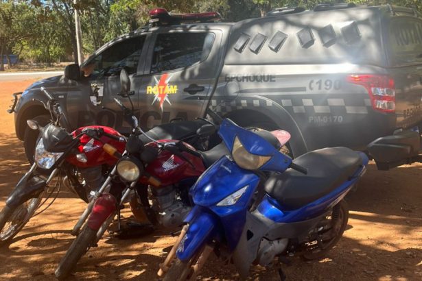 Suspeitos de 17 e 24 anos são detidos com motos furtadas na 210 Sul em Palmas após denúncia anônima