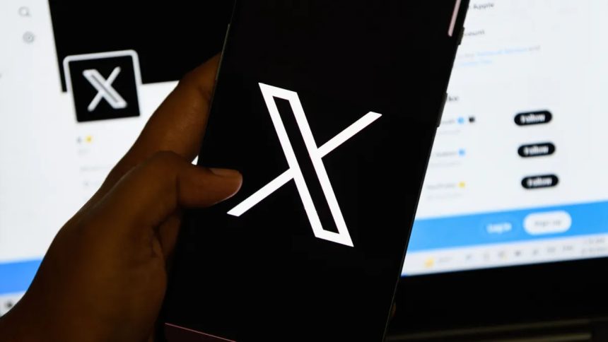 X (ex-Twitter) sai do ar e usuários relatam falhas para acessar publicações e perfil