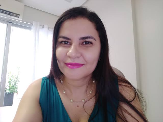 AGORA: Cinco dias após ser nomeado, Robson Vila Nova deixa a Secretaria de Educação, em Palmas, e Anice Moura assume a pasta