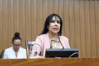 Janad Valcari homenageia CRA-TO em evento pelos 60 anos da Administração na Aleto