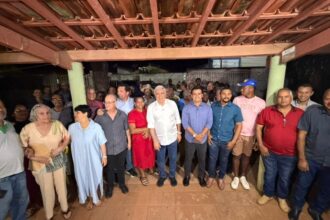 Laurez Moreira debate futuro de Santa Rosa com lideranças e pré-candidatos