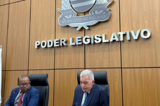Comissão de Finanças aprova parecer prévio de Carlos Amastha e concede prazo para Cinthia Ribeiro apresentar esclarecimentos sobre contas de 2023