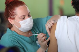 Vacina contra HPV está liberada para jovens de 15 a 19 anos em Palmas; prazo para imunização termina neste mês 19 Vacina contra HPV está liberada para jovens de 15 a 19 anos em Palmas; prazo para imunização termina neste mês