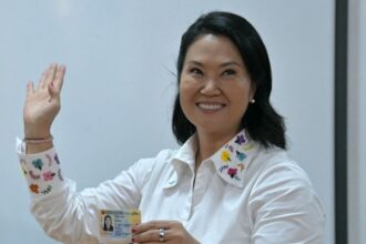 Keiko Fujimori é matematicamente eleita presidente do Peru nesta quarta-feira e marca retorno da direita ao poder no país