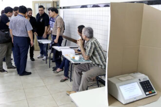 Mesários começam a ser convocados para as eleições de outubro; saiba quem pode ser chamado e quais benefícios serão concedidos