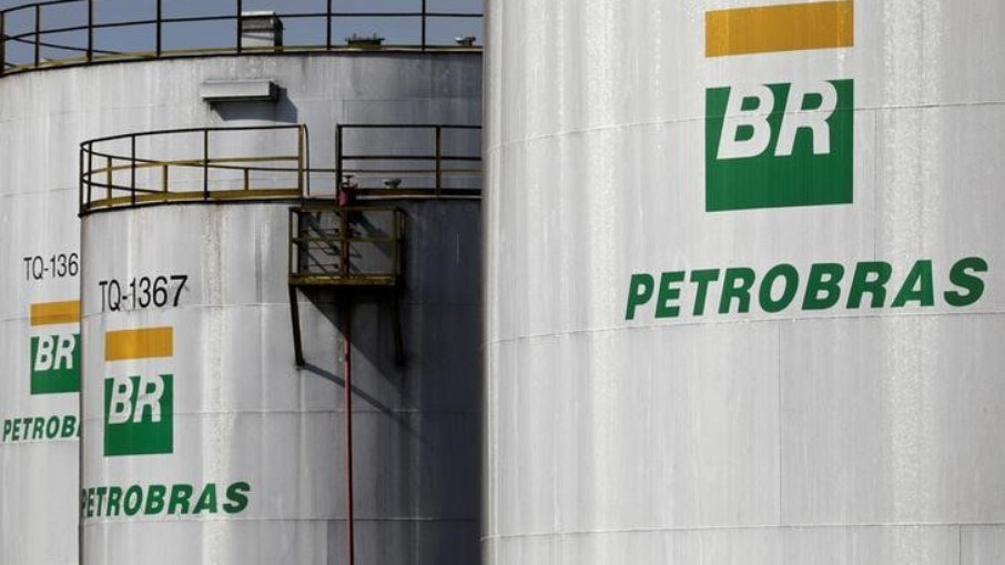 'Petrobras entrou no nosso radar', diz Bolsonaro sobre privatização