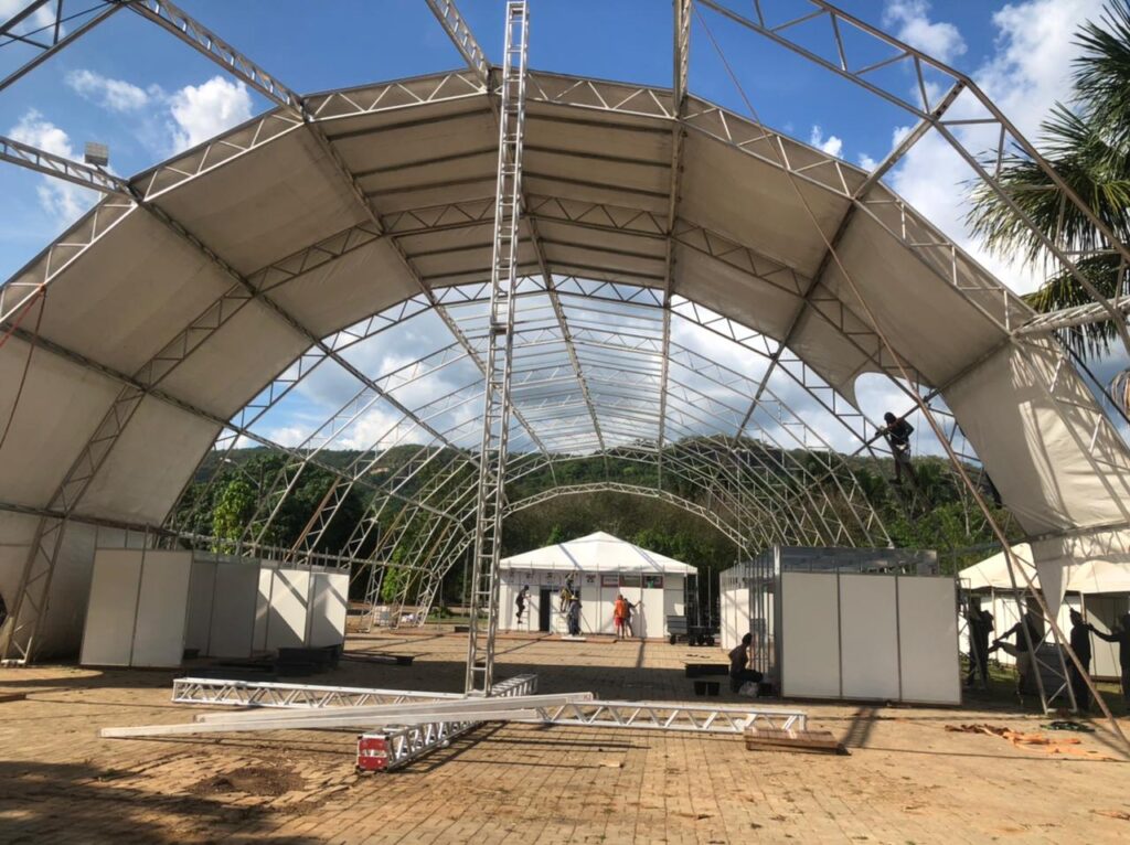 Palcos e tendas do 15º FGT já estão sendo montados em Taquaruçu
