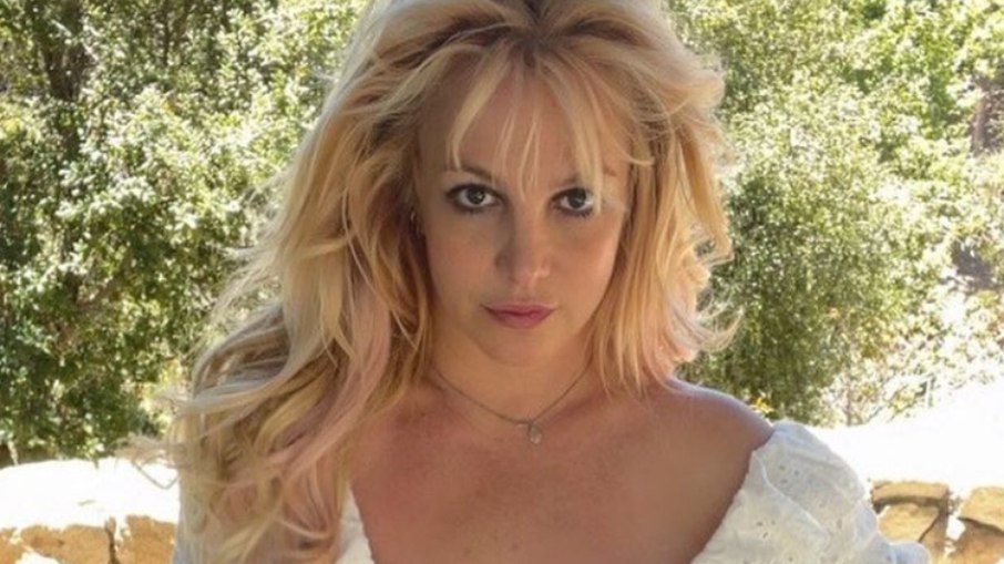 Britney Spears manda novo recado para a família: "Eu quero justiça"