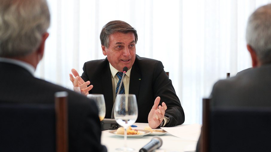 Bolsonaro critica atraso de Pacheco com reformas: 