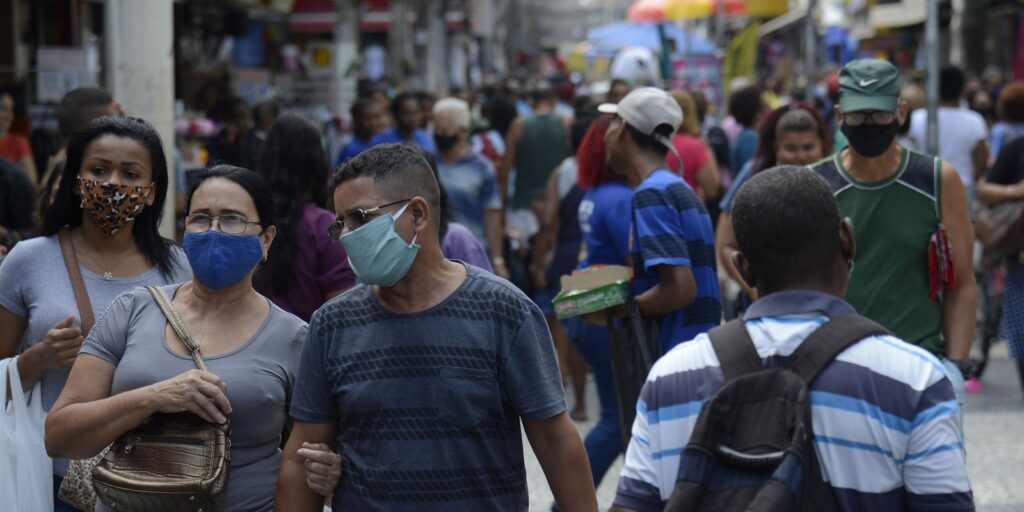 Estado do Rio de Janeiro flexibilizará uso de máscara em local aberto