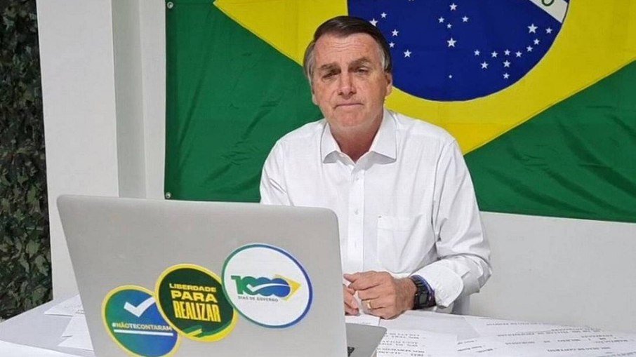 'Quanto acha que vale vaga pra o STF?', pergunta Bolsonaro ao comentar corrupção