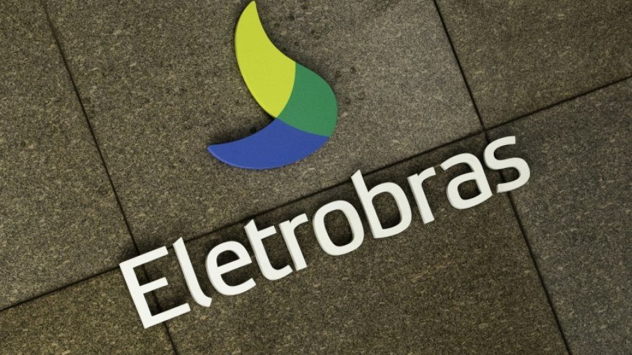 Privatização da Eletrobras pode ser adiada; entenda