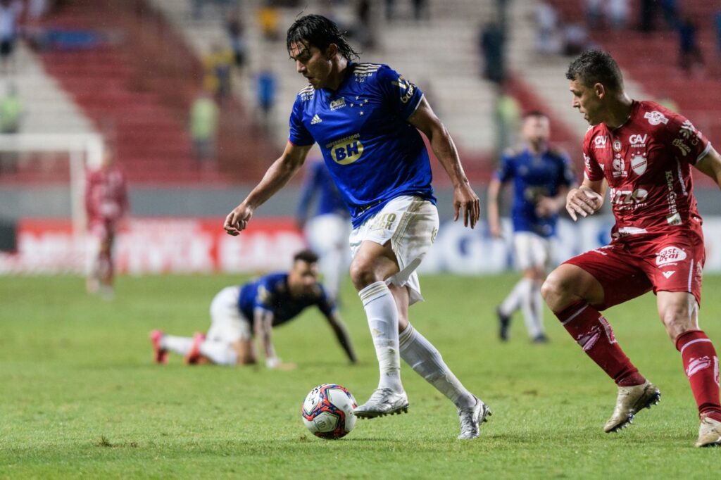 No Independência, Cruzeiro empata com Vila Nova em 1×1