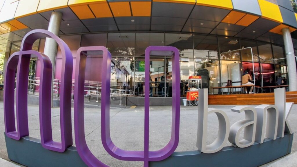 Nubank vai oferecer ações de graça a milhões de clientes em IPO
