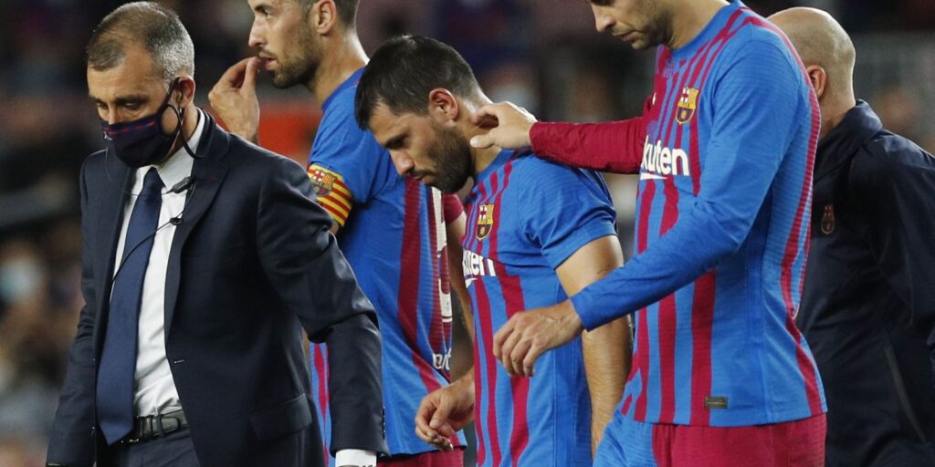 Agüero é afastado por 3 meses pelo Barcelona após avaliação cardíaca