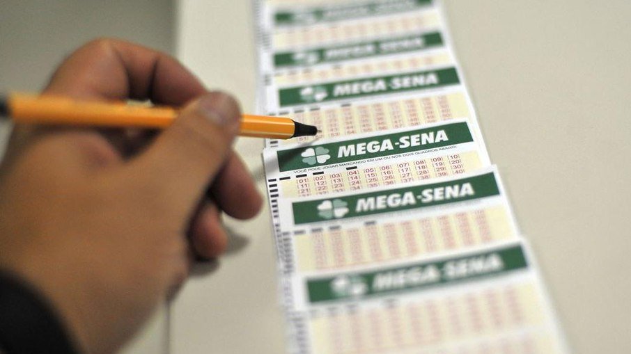 Mega-Sena sorteia R$ 65 milhões nesta quarta; confira as dezenas