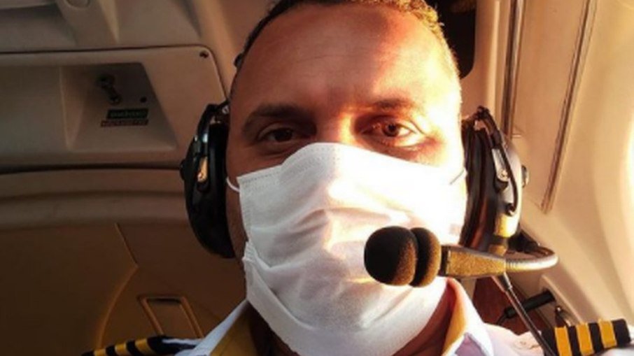 Filho de copiloto de avião de Marília Mendonça quer seguir os passos do pai