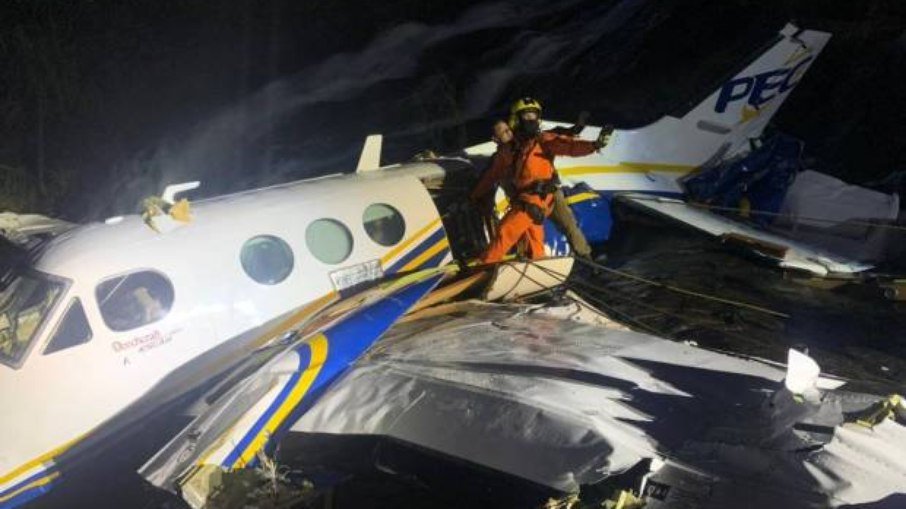 Rapaz que guinchou avião de Marília Mendonça conta o que viu no local